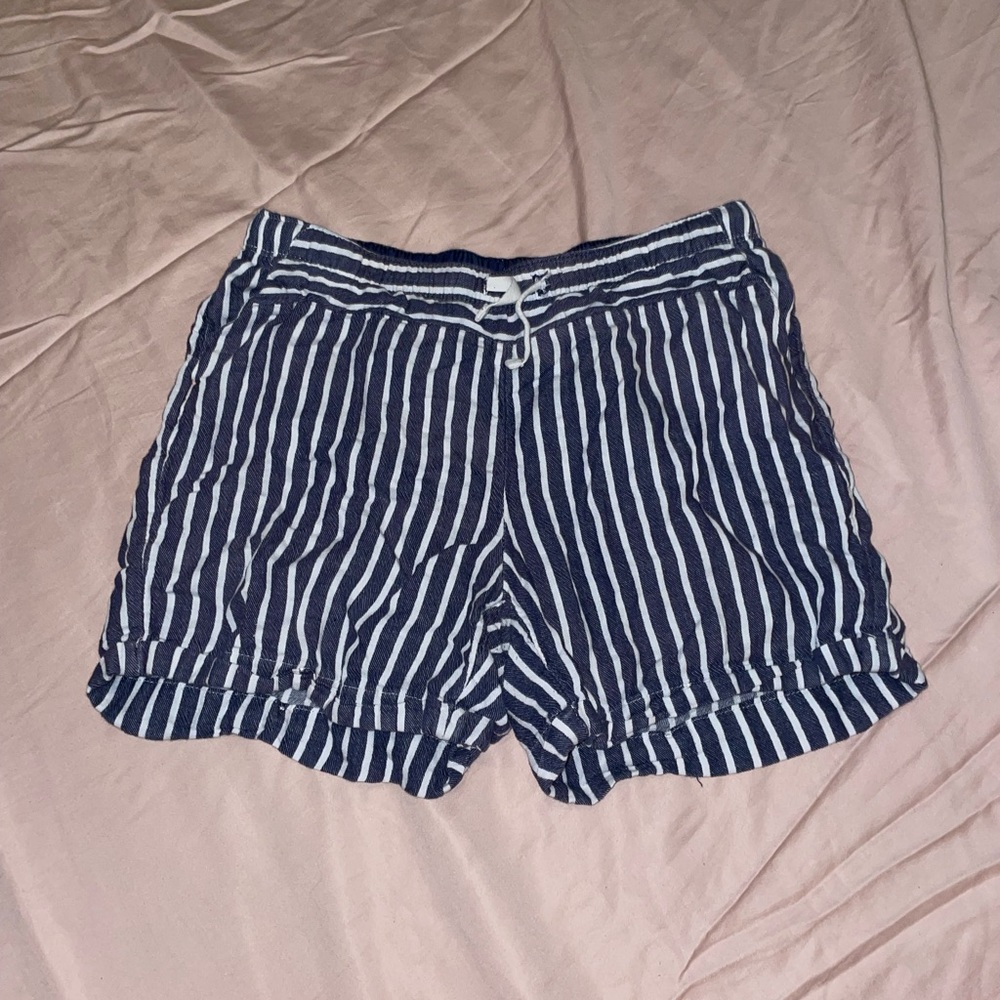 Shorts - blue striped